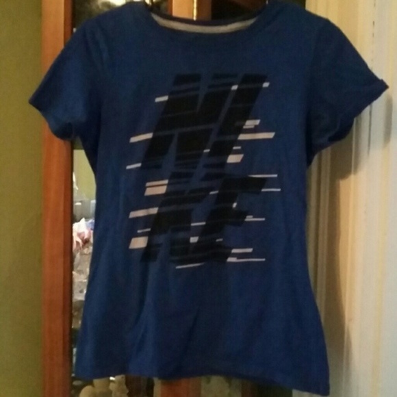Blue Nike Slim Fit Short Sleeve Tee - Picture 1 of 2